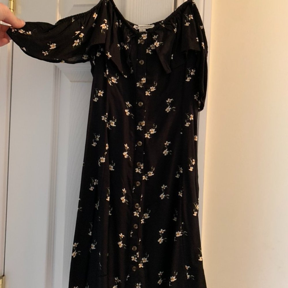 American Eagle black floral dress off the shoulder